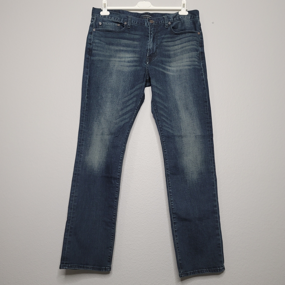 Lucky Men's 121 Slim Straight Blue Jeans, Size 36x32